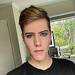Aaron Henley - @1aaronhenley95 Instagram Profile Photo