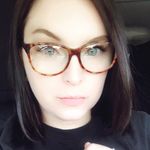 Amanda Lively - @alively0ne Instagram Profile Photo