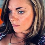 Amanda Jewell - @amandajewell Instagram Profile Photo