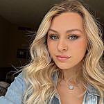 Amanda Lloyd - @_alloyd_ Instagram Profile Photo