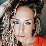 Amber White - @a_denny Instagram Profile Photo