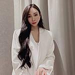 Amelia Dong - @ameliadong220 Instagram Profile Photo