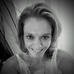 Amy Searcy - @amy_searcy1975 Instagram Profile Photo