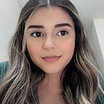 Amy Velazquez - @amy.velazquez Instagram Profile Photo