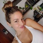 angela james - @angelajames202021 Instagram Profile Photo