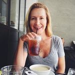 Angela Kinsey - @_kinsey_angela_ Instagram Profile Photo