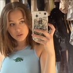 Annie Bennett - @annabelletbennett Instagram Profile Photo