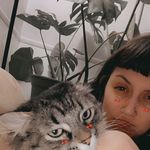 Annie Lacy - @kitties.and.beer Instagram Profile Photo
