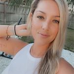 Ashley Leach - @ash_leach Instagram Profile Photo