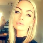 Becky Young - @becky.young.56211 Instagram Profile Photo