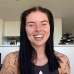 Bethany Anderson - @anders__beth321 Instagram Profile Photo