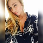 Brenda Burrows - @brend.burrows Instagram Profile Photo