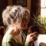 Brenda Lloyd - @brendalloydstudios Instagram Profile Photo