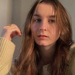 Bridget Hall - @bridget.hall Instagram Profile Photo