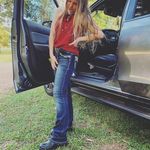 Caitlyn Jones - @caitlynjones121 Instagram Profile Photo