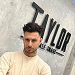 Carl Taylor | Barber - @carltaylor__ Instagram Profile Photo