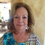 Carolyn Cantrell Bisbee - @backyard_creations_by_carolyn Instagram Profile Photo