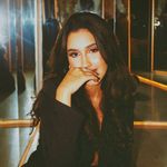 carolyna. - @bcarolynaa Instagram Profile Photo