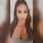 Carrie Davison - @carrie.davison.393 Instagram Profile Photo