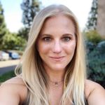 Carrie Herbert - @carriedawaytravel Instagram Profile Photo