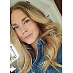Cassandra Andersson - @cassandra_andersson Instagram Profile Photo