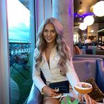 Charlotte Holland - @charlholl Instagram Profile Photo
