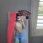 charlotte wright - @ccharlottewright Instagram Profile Photo