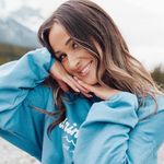 Chelsea Smith - @__justchels Instagram Profile Photo