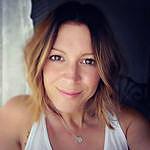 Cheryl Lea - @bezzalea Instagram Profile Photo