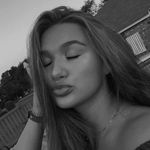 chloe stewart - @_chloe.stewart Instagram Profile Photo