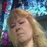Christine Simmons - @arayofhope8 Instagram Profile Photo