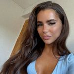 Clare Lawrence - @clare.lawrencex Instagram Profile Photo