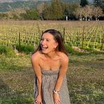 claudia - @claudisbell Instagram Profile Photo