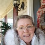 Connie Knight - @connie.knight.946517 Instagram Profile Photo