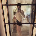 Constance Perrin - @americancoco Instagram Profile Photo