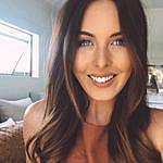 Courtney Young - @courtney___young Instagram Profile Photo