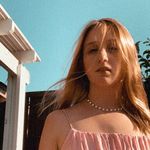 Cynthia Roberts - @cynthiaarobertss Instagram Profile Photo