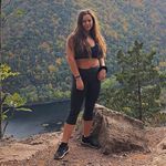 Danielle Ross - @dlross21 Instagram Profile Photo
