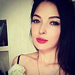 Darina Hon - @darina_hon Instagram Profile Photo
