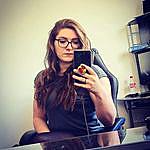 Dawn Law - @dawniepop1990 Instagram Profile Photo