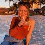 Deanna Stephenson - @deannaadelaide Instagram Profile Photo