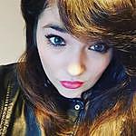 Deanna Crook - @duck_puppy_dee Instagram Profile Photo