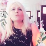 Donna Draper - @donna.draper.1460 Instagram Profile Photo