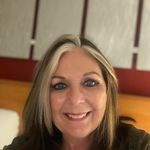 Donna Russell - @donna.russell.58152 Instagram Profile Photo