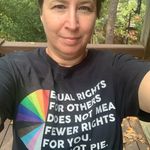 Donna Wake - @donna.wake Instagram Profile Photo