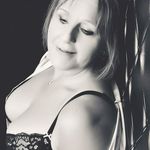 elaine smedley - @elaine.smedley Instagram Profile Photo
