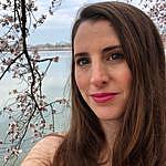 Elizabeth Bright - @elizabethbrightauthor Instagram Profile Photo