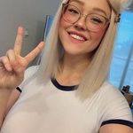 Elizabeth Christopher - @elizabethchristopher28 Instagram Profile Photo