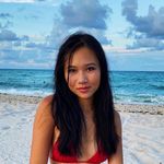 Elizabeth Nguyen - @elizabethlnguyen Instagram Profile Photo