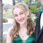 Elizabeth Rowden - @elizabeth_r1219 Instagram Profile Photo